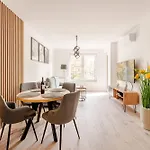 Monia Center 公寓 科沃布热格