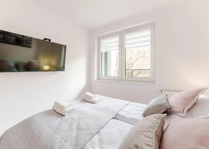 Monia Center Apartment