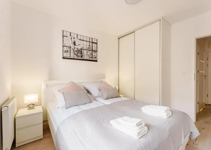 Monia Center Apartment *